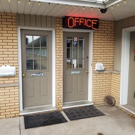 Adams Motel Sault Ste. Marie Zewnętrze zdjęcie