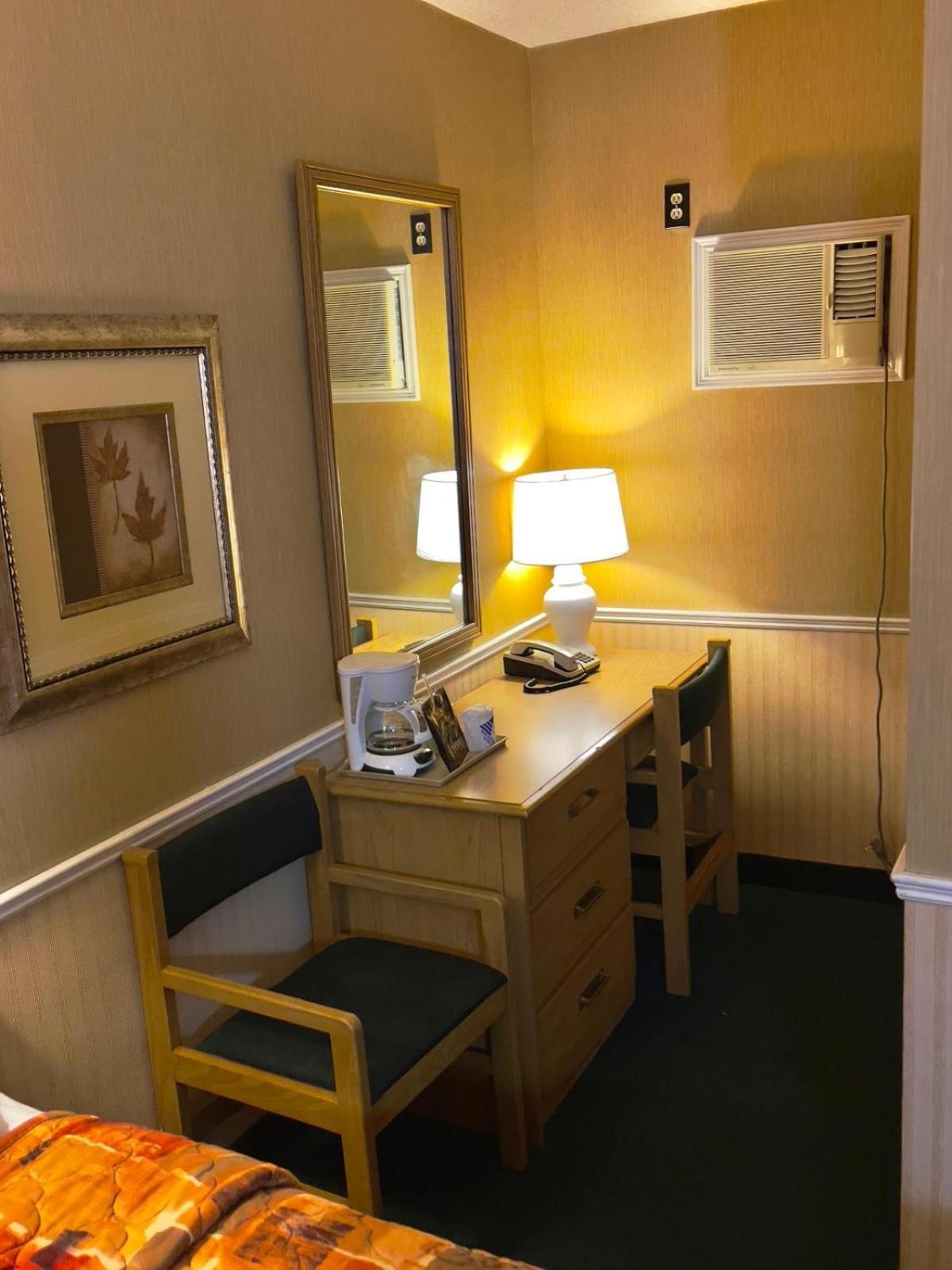 Adams Motel Sault Ste. Marie Zewnętrze zdjęcie